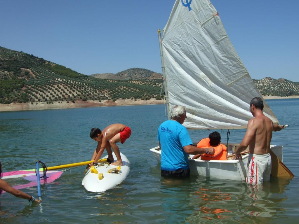 Camping Valdearenas Iznájar Eksteriør billede