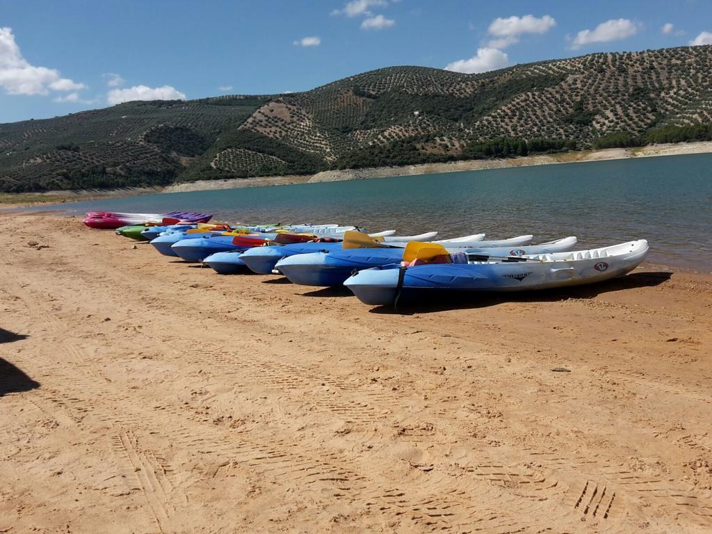 Camping Valdearenas Iznájar Eksteriør billede
