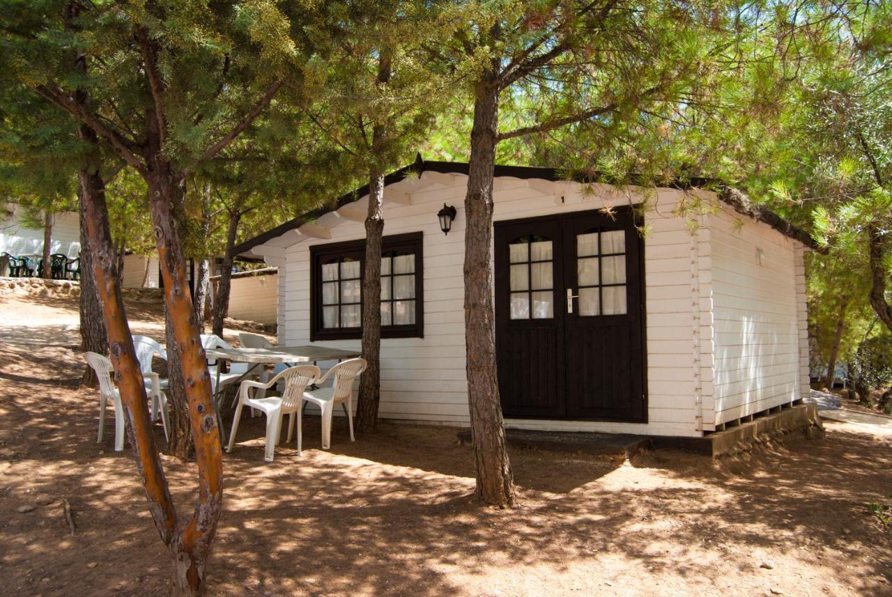 Camping Valdearenas Iznájar Eksteriør billede